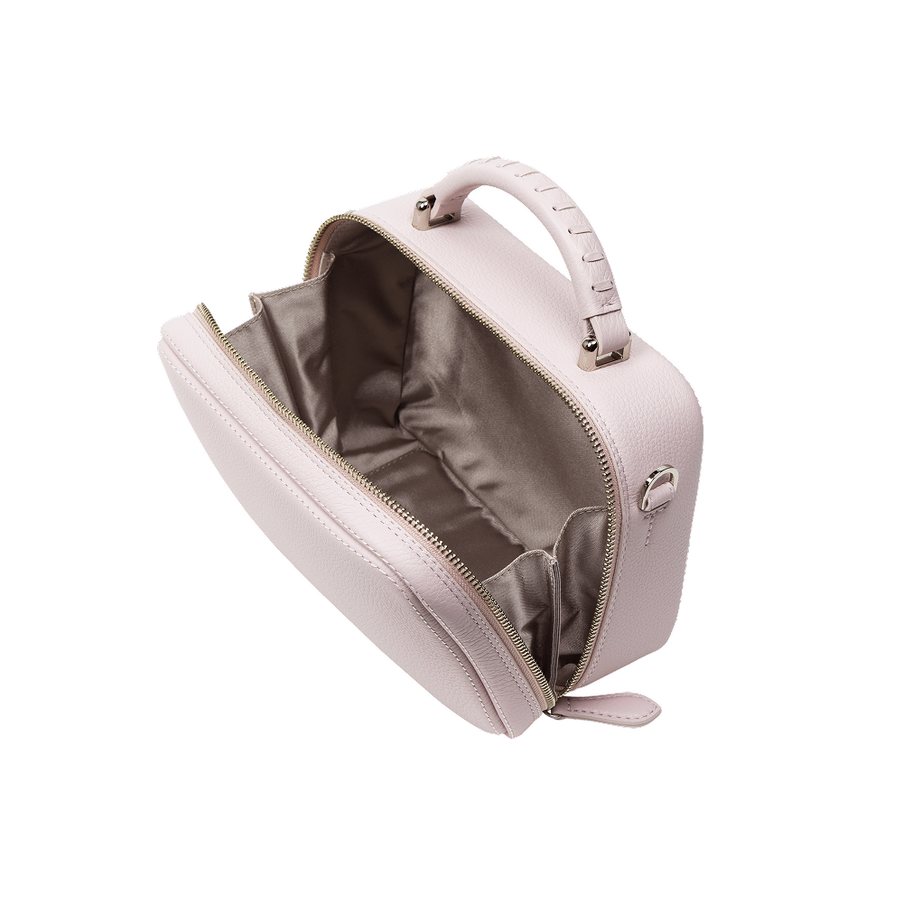 シェルピンク/内装