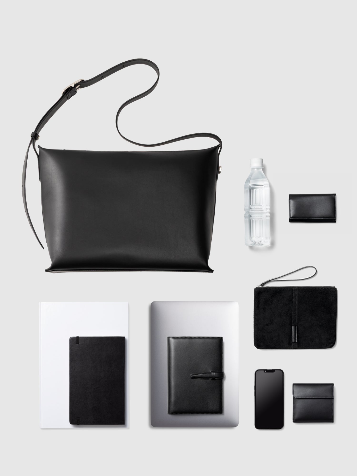 【新発売】ストレイヴン ラージショルダー