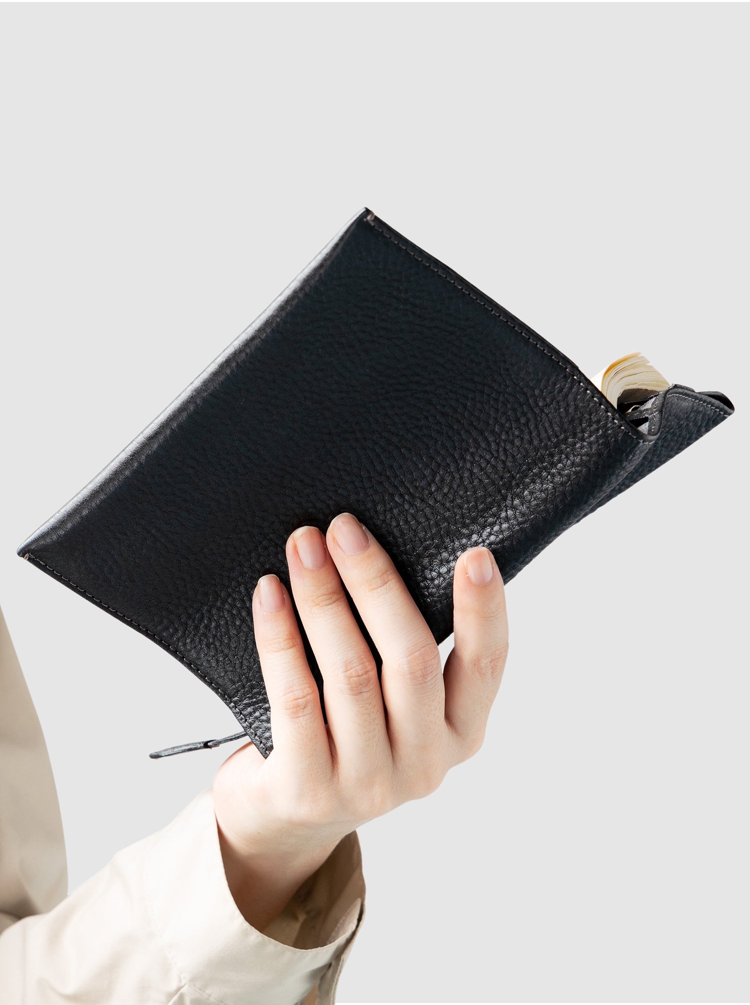 トーンオイルヌメ アンティック文庫カバー