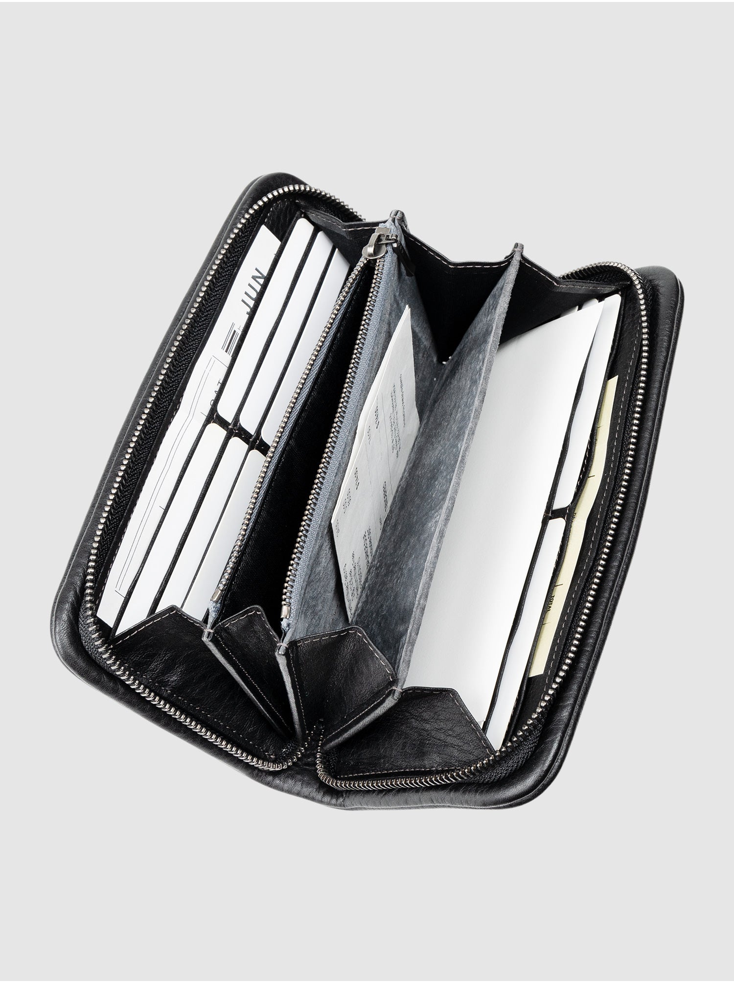 【数量限定色】トーンオイルヌメ クッションファスナー長財布