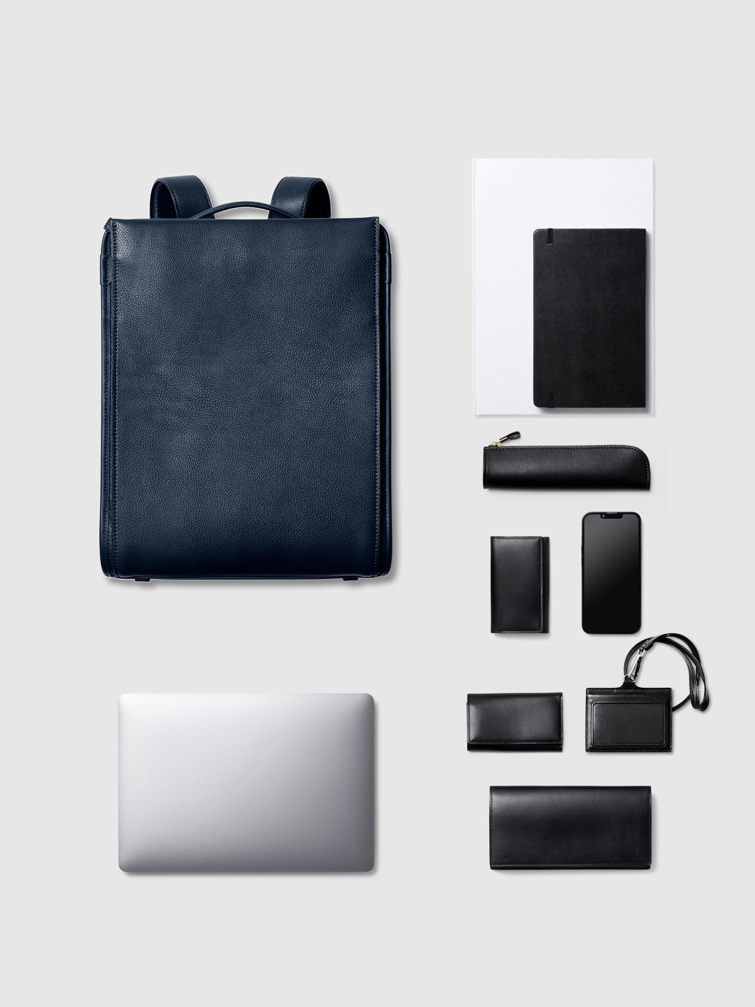 ヴァイノ ミディアムスクエアバックパック(防水)