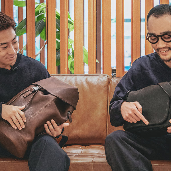 店舗スタッフが語る 「トーンオイルヌメ」ロングセラーの秘密 – 土屋鞄