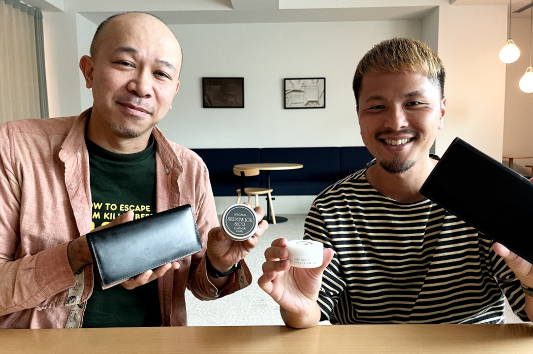 【特別号】 スタッフ・山添と嶋谷が、 新登場のケア用品について 語り合います（「コードバン」篇）