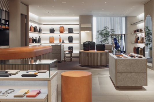 リニューアルオープンした丸の内店に行ってきました