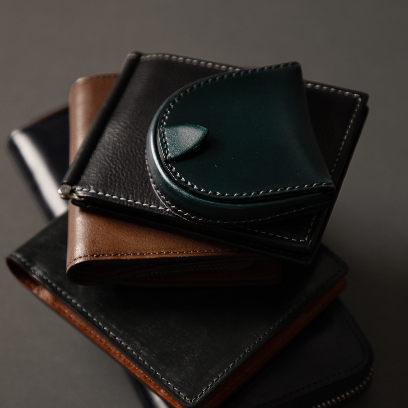手にするたびに愛着が増す TSUCHIYA KABANの革財布 – 土屋鞄製造所