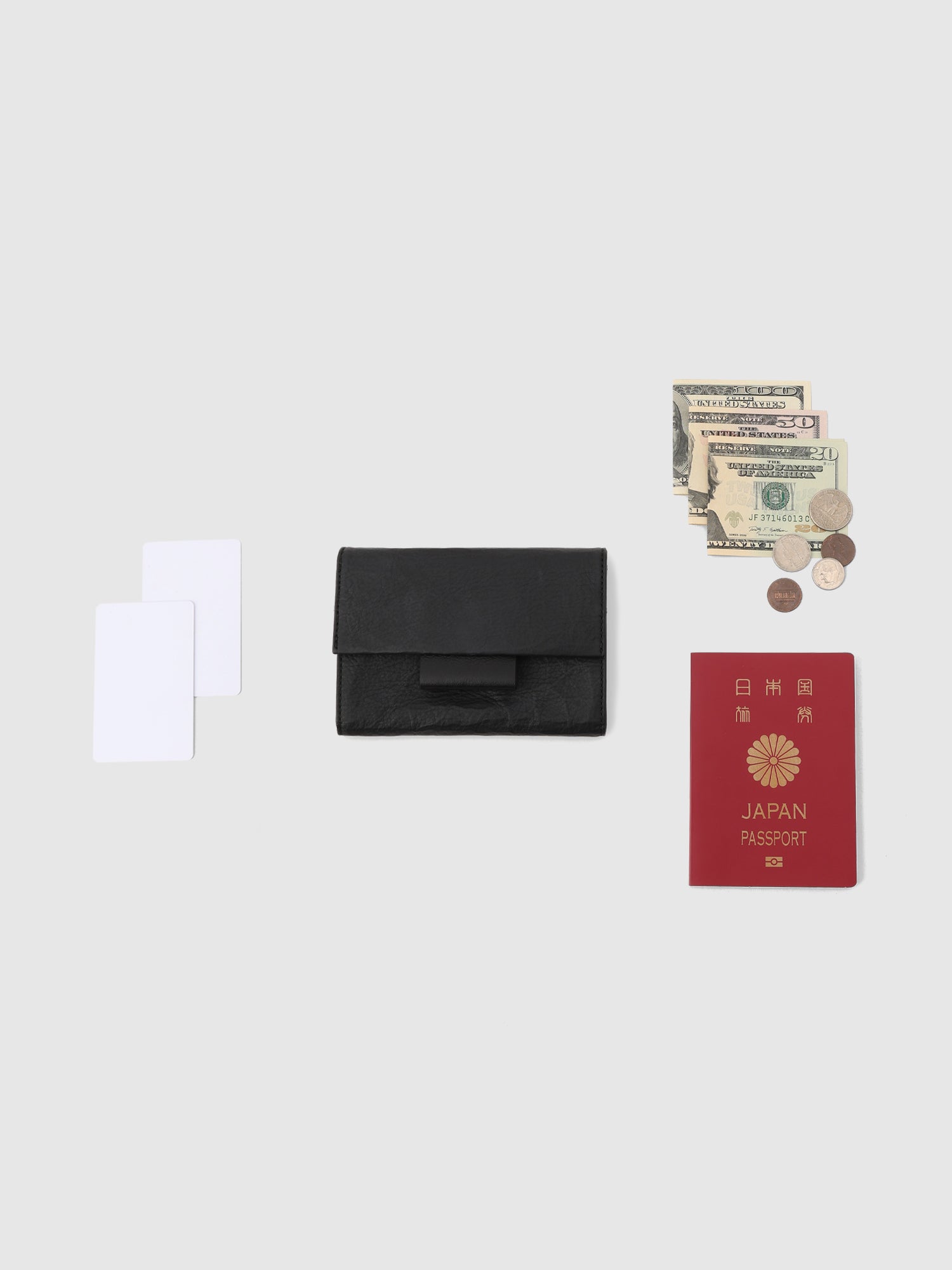 新発売・数量限定型】LEATHER PASSPORT WALLET 026– ポーチ｜TSUCHIYA