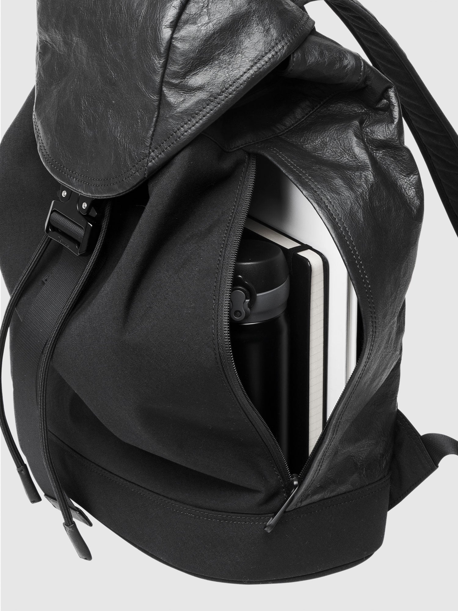 新発売】NYLON×LEATHER BACKPACK SF M 010 – – 土屋鞄製造所