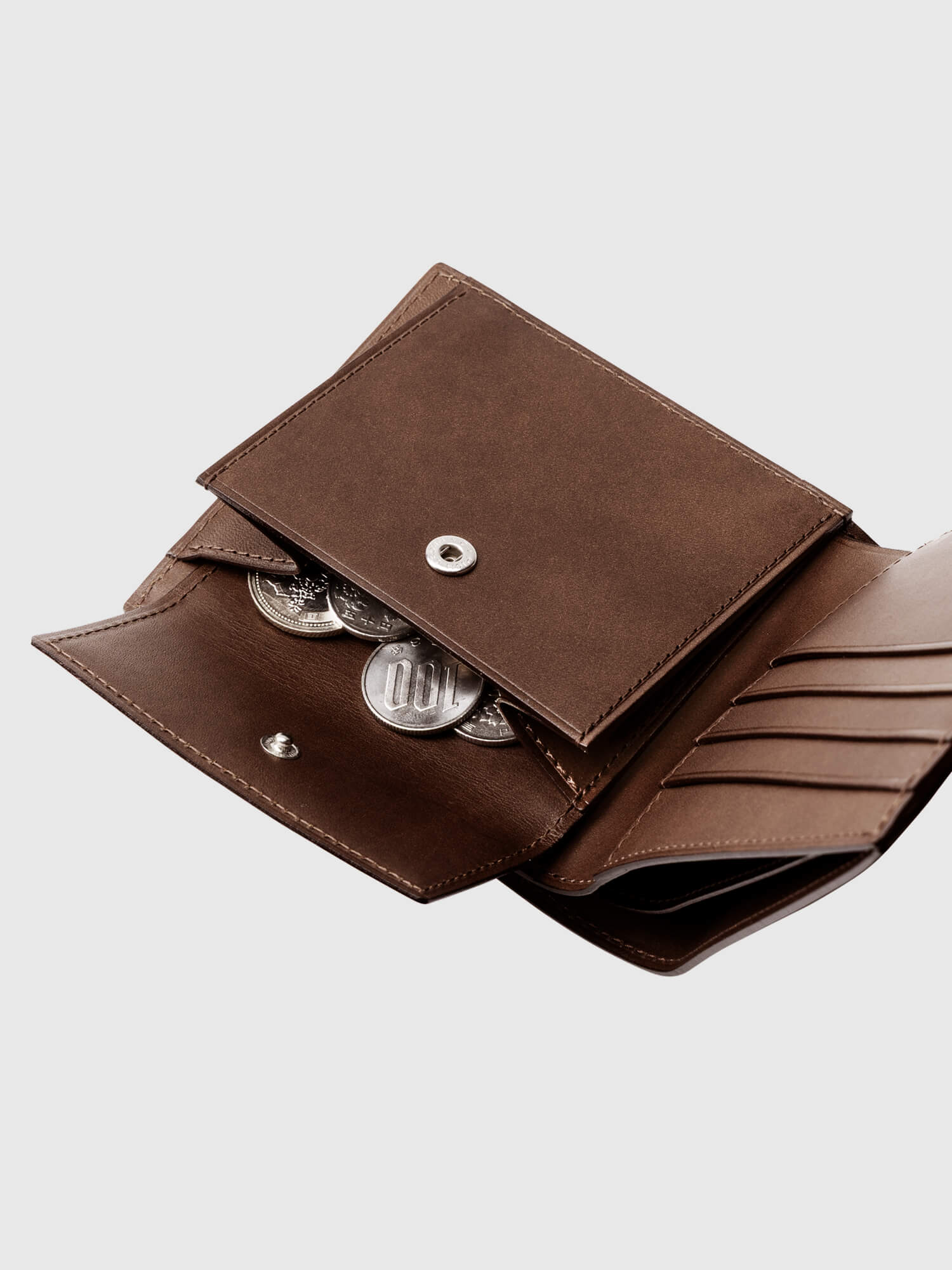 新発売・数量限定色】コードバン 二折財布 002 – 二つ折り財布 – 土屋