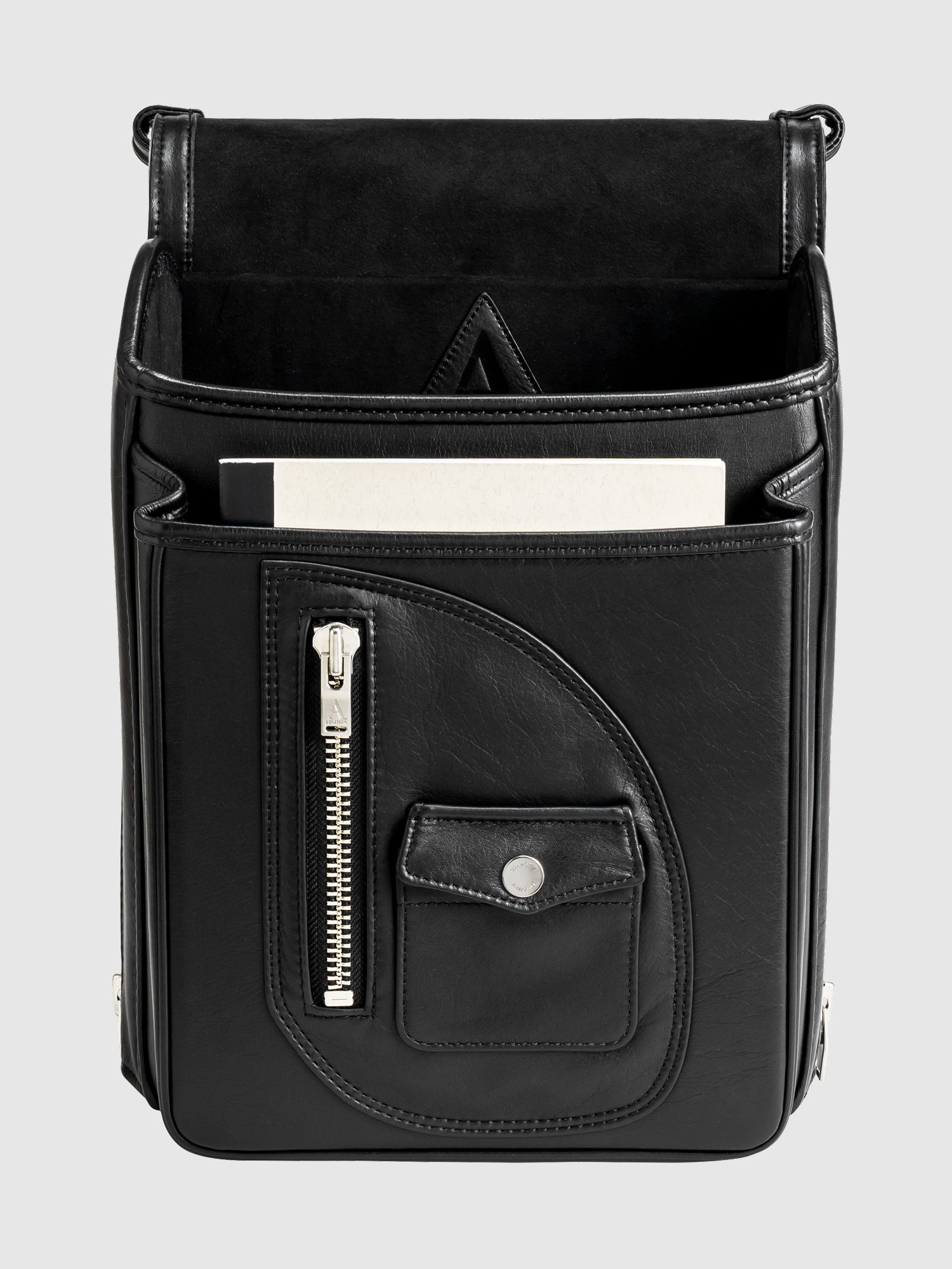 新発売】A LEATHER×TSUCHIYA KABAN ROUNDRIDER– バックパック