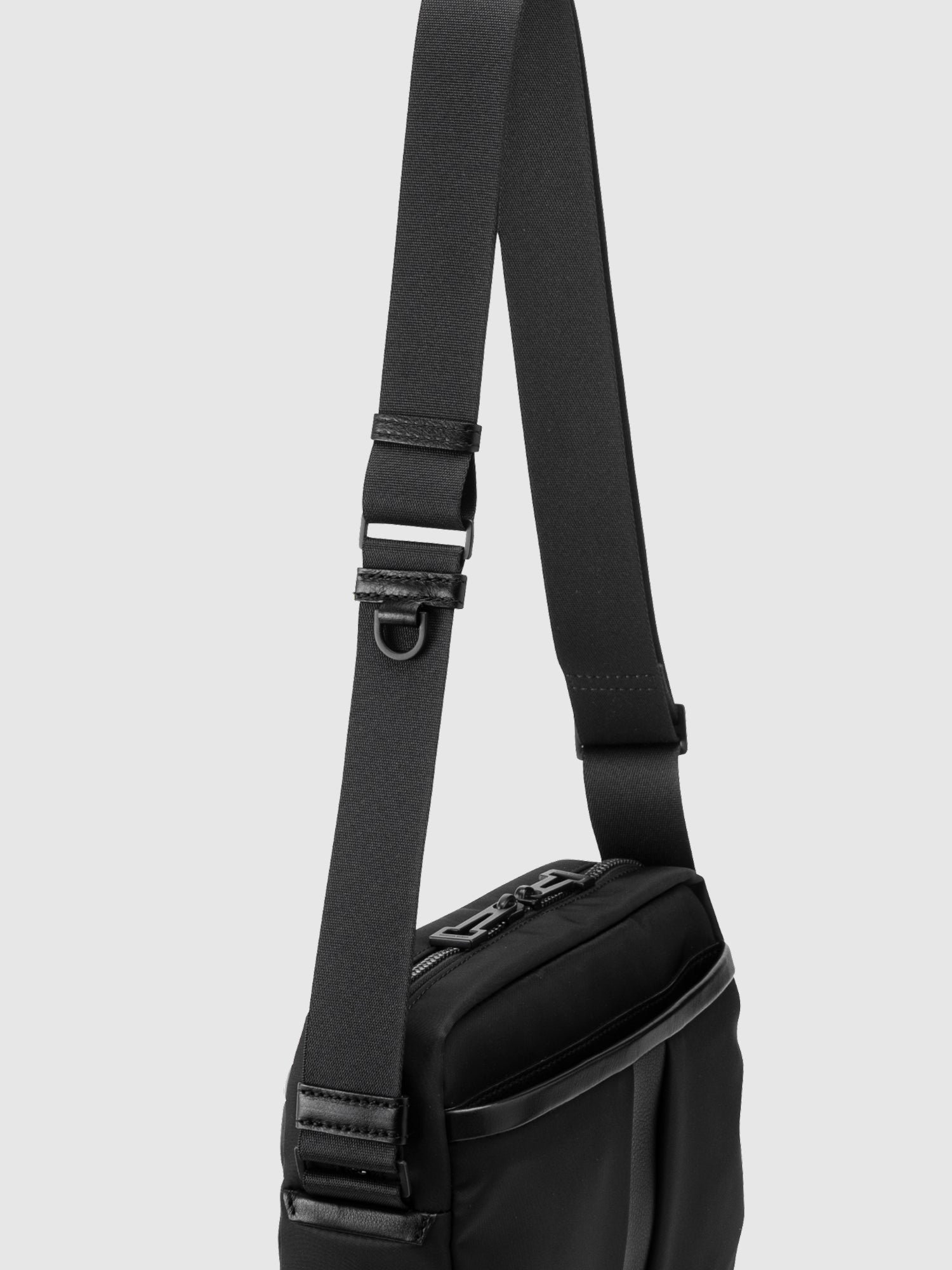 新発売】コーソル コンパクトショルダー – ショルダーバッグ – 土屋鞄