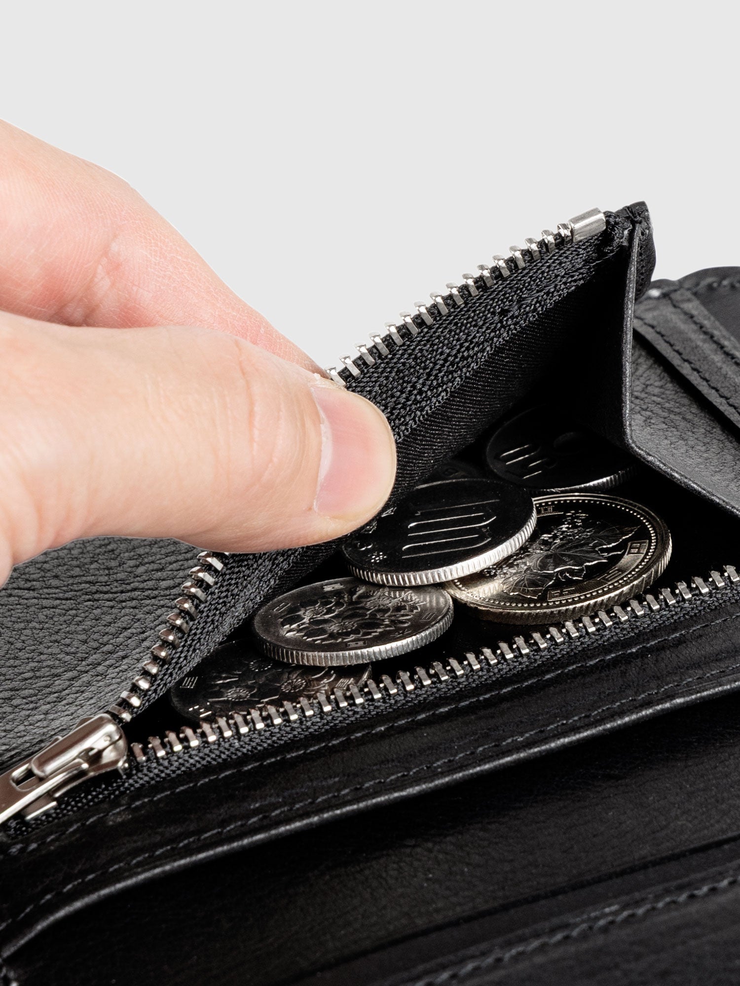 新色】ウルバーノ ジャケットパース – 二つ折り財布 – 土屋鞄製造所