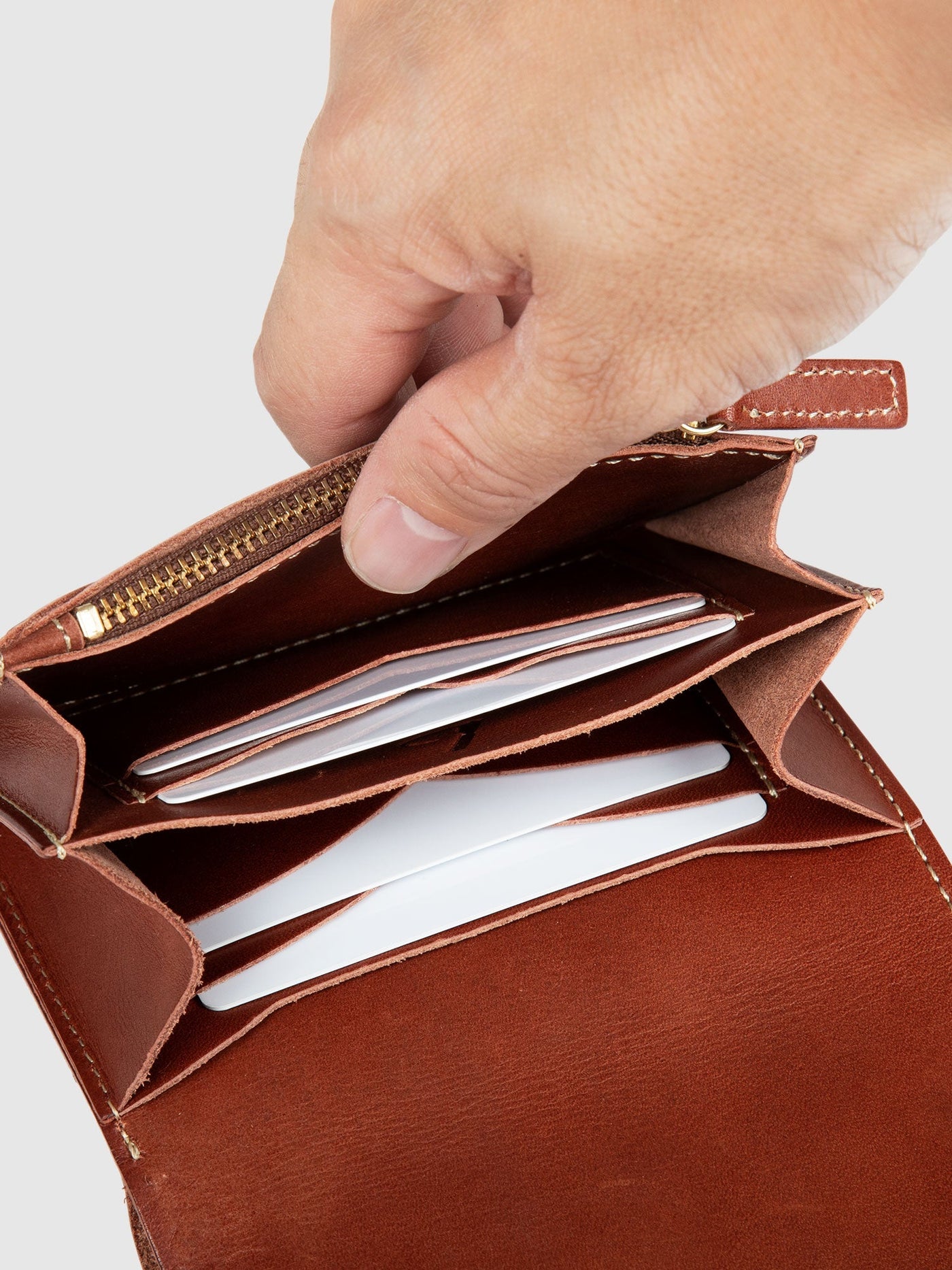 ディアリオ クラッチパース – 二つ折り財布 – 土屋鞄製造所 